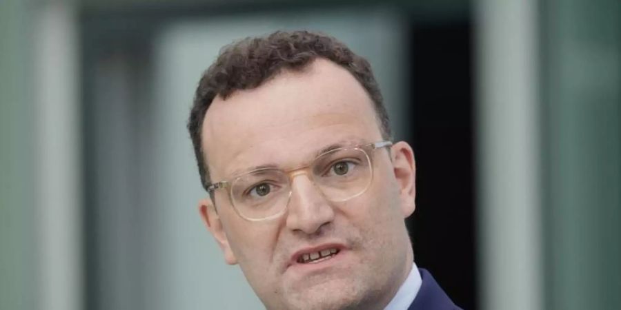Ordnet Testpflicht für Rückkehrer aus Risikogebieten ab Samstag an: Jens Spahn (CDU), Bundesminister für Gesundheit. Foto: Michael Kappeler/dpa