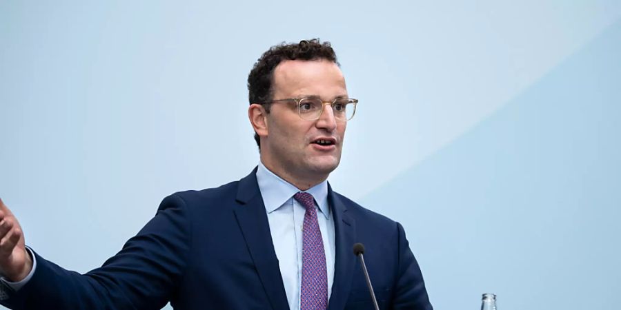 Deutschlands Gesundheitsminister Jens Spahn spricht in Berlin. Foto: Bernd von Jutrczenka/dpa