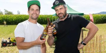 Maislabyrinth Wettingen: Andreas Benz und Sandro Sozzi