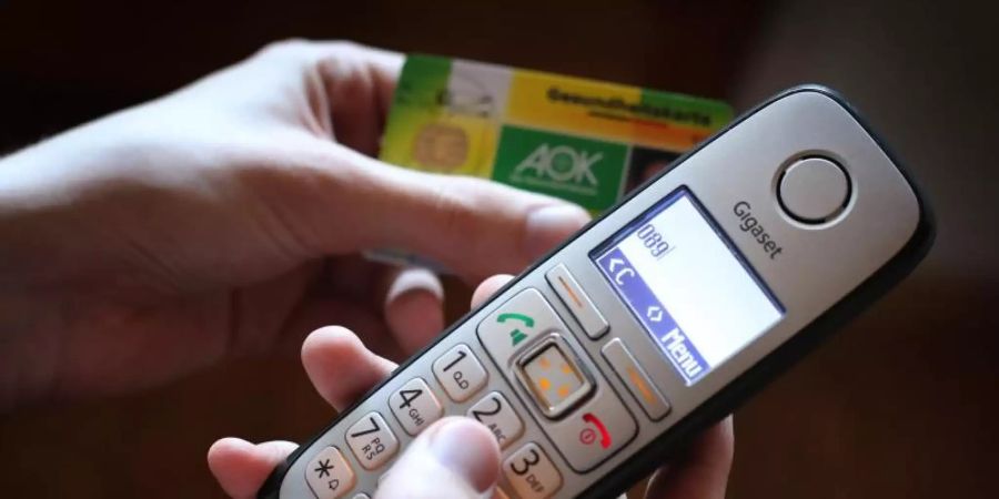 Diagnose per Anruf: Zuletzt gab es die Möglichkeit der telefonischen Krankschreibung nur regional, nun gilt die Regelung wieder bundesweit. Foto: Karl-Josef Hildenbrand/dpa
