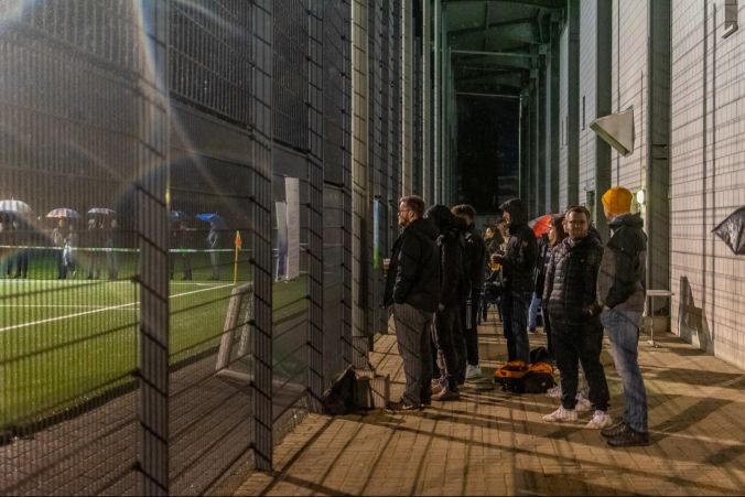 160 Zuschauer kamen zu dem Spiel.