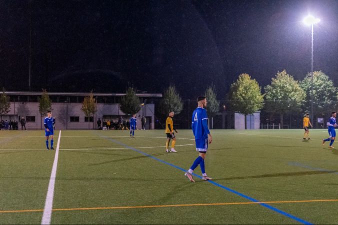 Die Spieler liessen sich vom Regen nicht stören.