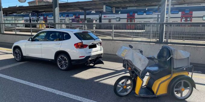 An beiden Fahrzeugen entstand Sachschaden. Auffahrkollision