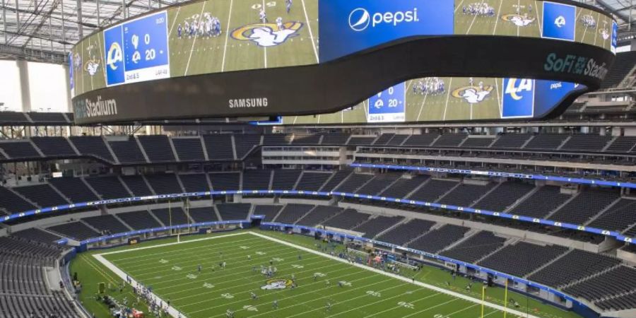 Die beiden NFL-Teams LA Rams und LA Chargers spielen bis auf weiters im neuen Stadion ohne Zuschauer. Foto: Kyusung Gong/AP/dpa