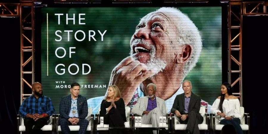 Morgan Freeman (3. v. r.) stellt «The Story of God» vor