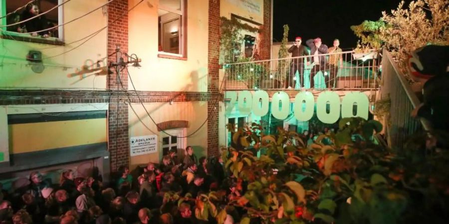 Die Band Fettes Brot tritt bei einem Solidaritätskonzert für den Erhalt des alteingesessenen Werkshofs "Bernie" auf. Foto: Bodo Marks