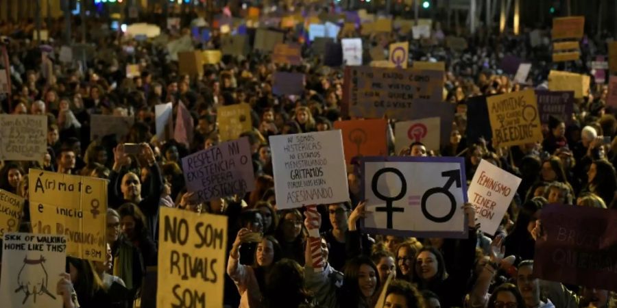 Protest für Gleichberechtigung in Barcelona