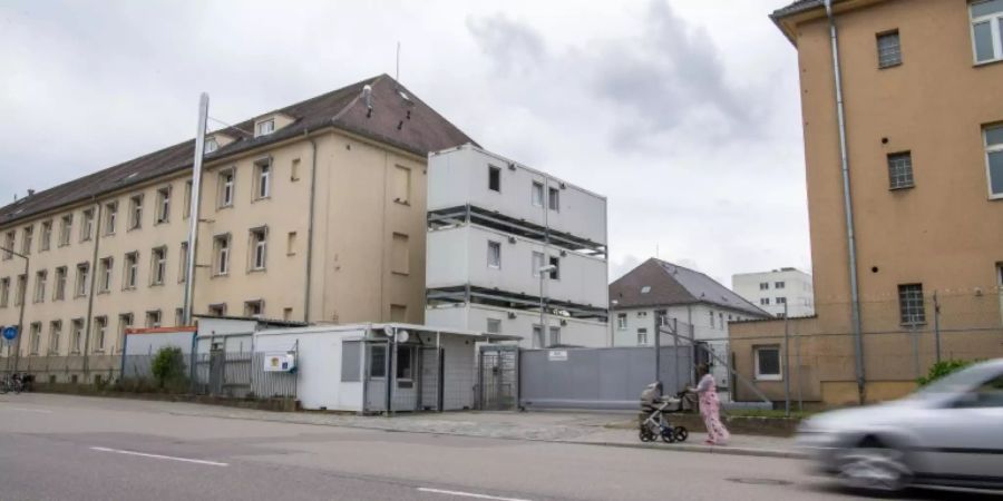 Flüchtlingsunterkunft in der Regensburger Zeissstrasse