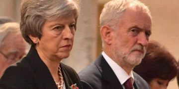 Noch-Premierministerin Theresa May und Labour-Chef Jeremy Corbyn.