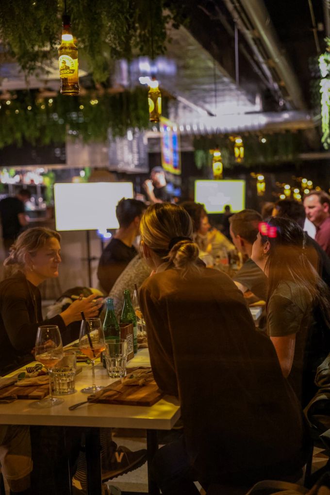 Volles Haus an der Quiz Night im Ragazzi di Berna. Quiz Night