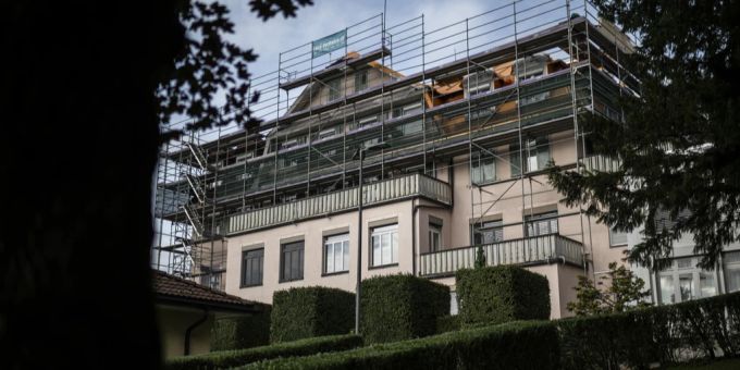 Eine Kommission des St. Galler Kantonsrats hat die frühere staatliche Aufsicht über die Privatschule Domino Servite in Kaltbrunn unter die Lupe genommen. Domino Servite