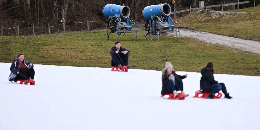 Kaum Schnee: Wintersportler müssen in dieser Saison besonders gut aufpassen.