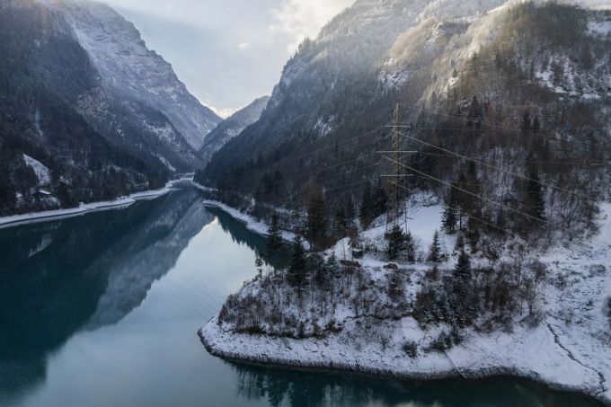 Die Schweiz gilt als «Wasserschloss» Europas. Die meisten Nutzungskonflikte um die Ressource Wasser seien nicht auf eigentliche Knappheit zurückzuführen. (Symbolbild) Interessenskonflikt Wasserreserven Klimawandel