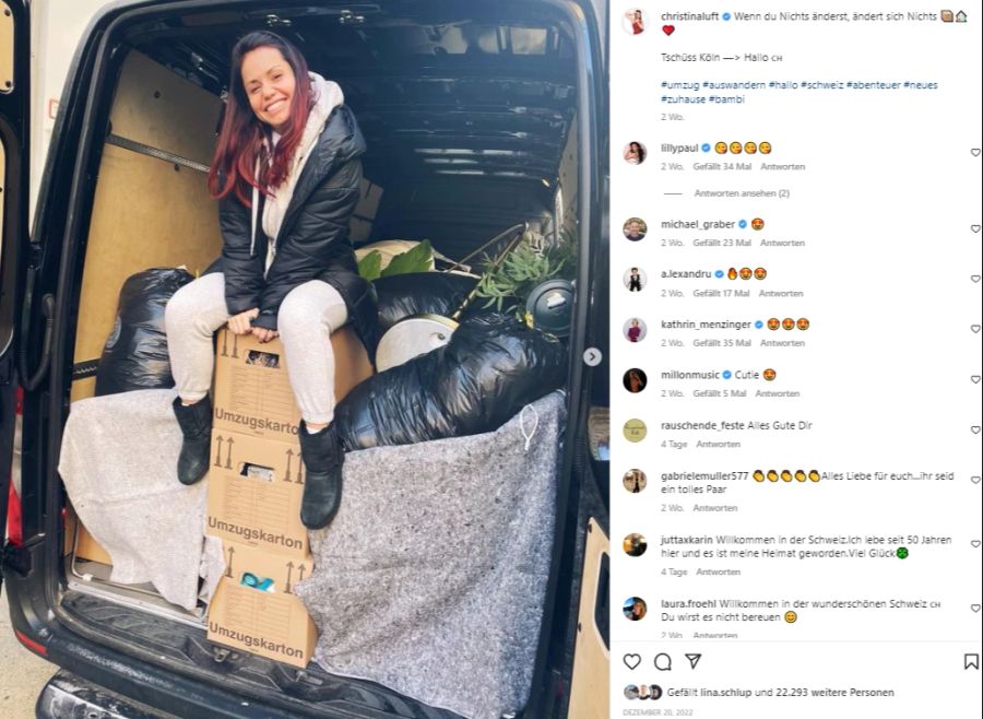 Christina hat ihre Wohnung in Köln aufgegeben.