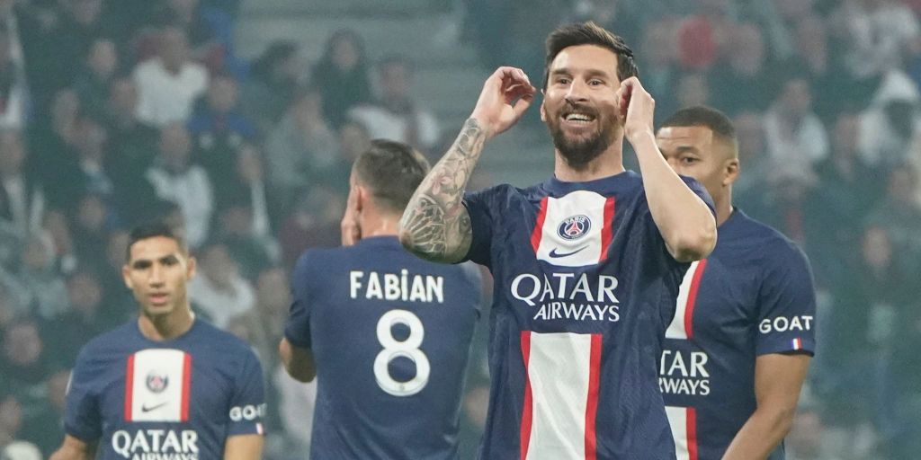 Lionel Messi Mit Psg Gegen Saudi Allstars Mit Ronaldo