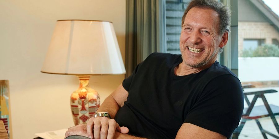 Ralf Moeller geht mit seinem Freund, Arnold Schwarzenegger, nach den Weihnachtsfeiertagen Skifahren.