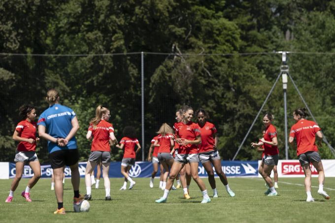 Die Schweizer Nati trainiert fleissig für die WM-Endrunde, welche am 20. Juli beginnt. Schweizer Nati