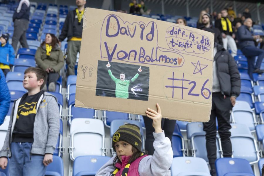 Viele Fans geben sich bei den Plakaten grosse Mühe...