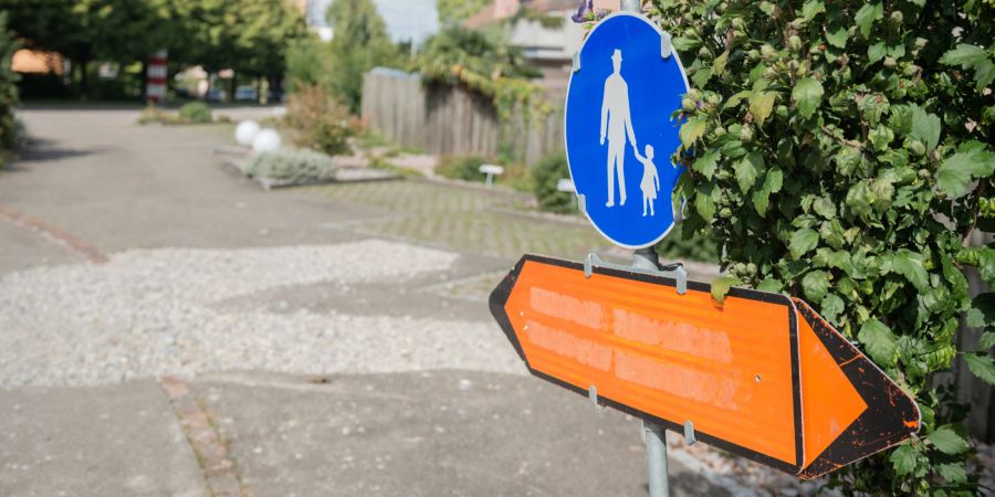 Fussgänger-Umleitung (Symbolbild)