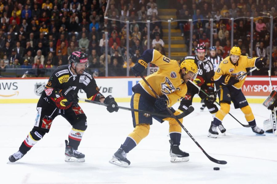 Im Rahmen der «Global Series Challenge» duellierte sich der SCB mit den Nashville Predators.