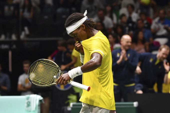 Der Schwede Mikael Ymer muss sich dem Schweizer in drei Sätzen geschlagen geben. Wawrinka atp metz
