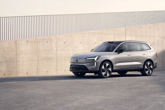 2023 Volvo EX90