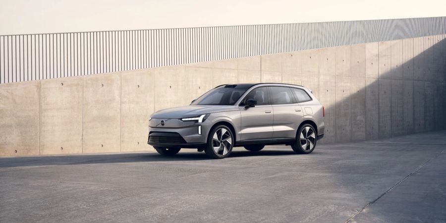 2023 Volvo EX90