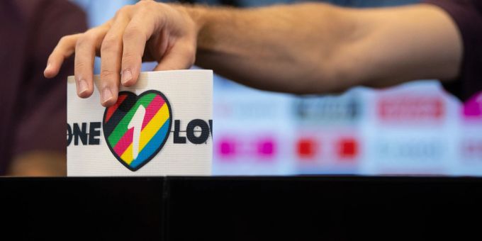 Umgang mit LGBTQ - Katars Energieminister lehnt Änderungen ab