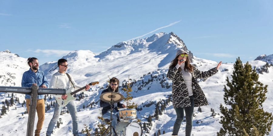 Was für eine Konzertkulisse: Anfang März steigt in den Dolomiten zum 25. Mal das Musikfestival Dolomiti Ski Jazz.