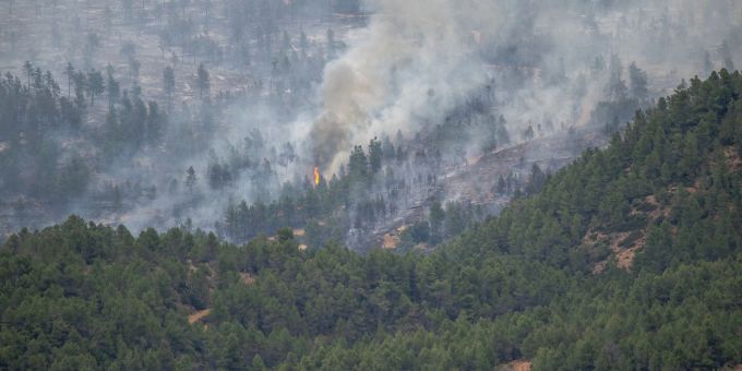 In San Agustín brennt der Wald. waldbrand