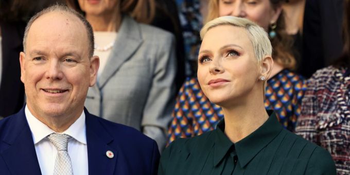 Ehekrise? - Fürstin Charlène kleidet sich leger und ohne Ehering