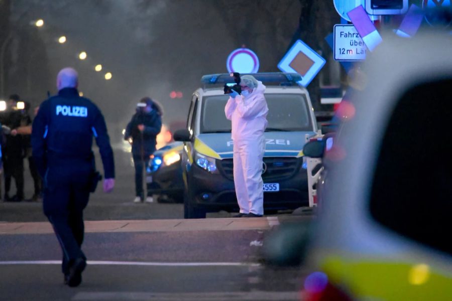 Mehrere Personen wurden verletzt.