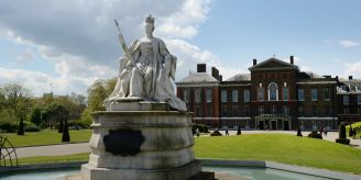 London - Reisenews: Mode im Kensington Palace und Essen im Parlament London - Reisenews: Mode im Kensington Palace und Essen im Parlament
