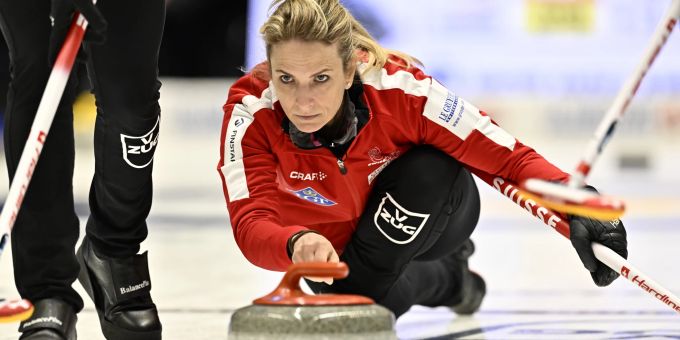 Silvana Tirizoni und die Schweizer Curlerinnen überzeugen an der WM in Sandviken (SWE). Curling