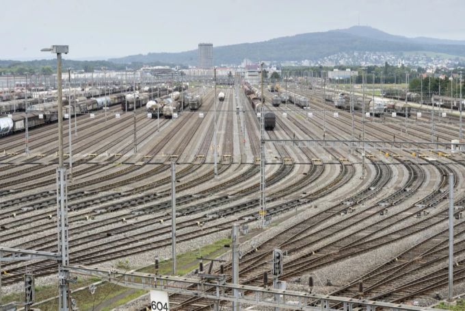 Der Rangierbahnhof Limmattal gehört zu den grössten Europas. Rangierbahnhof