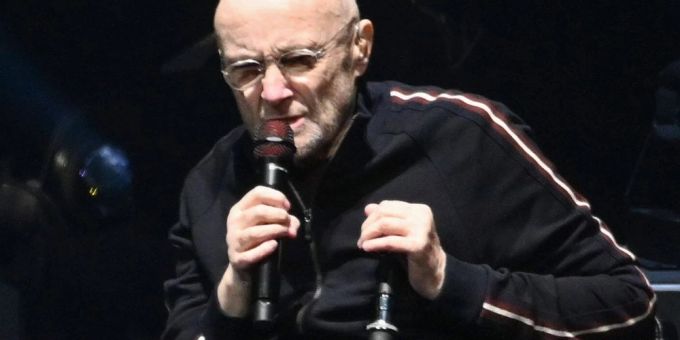 Phil Collins - hier bei einem seiner letzten Konzerte im vergangenen Jahr in Hannover - verkündete den Live-Abschied von Genesis im März 2022. phil collins