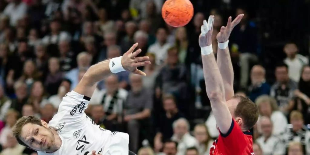 Handball- Supercup Mit 100. Derby Flensburg Gegen Kiel