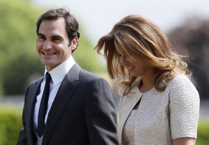 Roger Federer darf auf eine grosse Fan-Gemeinde zählen. Hier besucht der Sportstar mit Frau Mirka die royale Hochzeit von Prinz Harry und Meghan Markle. oliver pocher