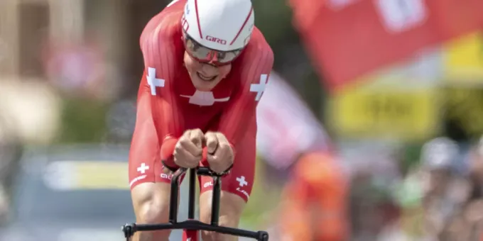 Stefan Kung Holt Bei Der Strassen Em Gold Im Zeitfahren