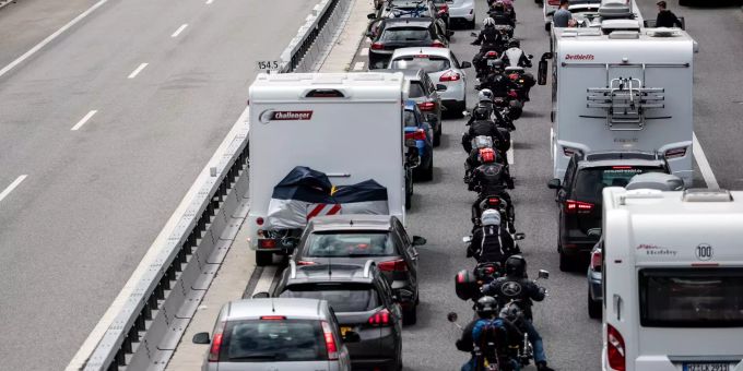 Stau auf der A1 in Zürich zürich stau