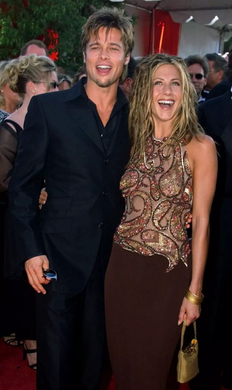 Brad Pitt und Jennifer Aniston galten jahrelang als Traumpaar Hollywoods, hier 1999 an den Emmy Awards in Los Angeles.