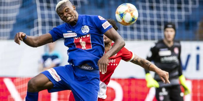 Der FCB denkt über Blessing Eleke nach. FCB