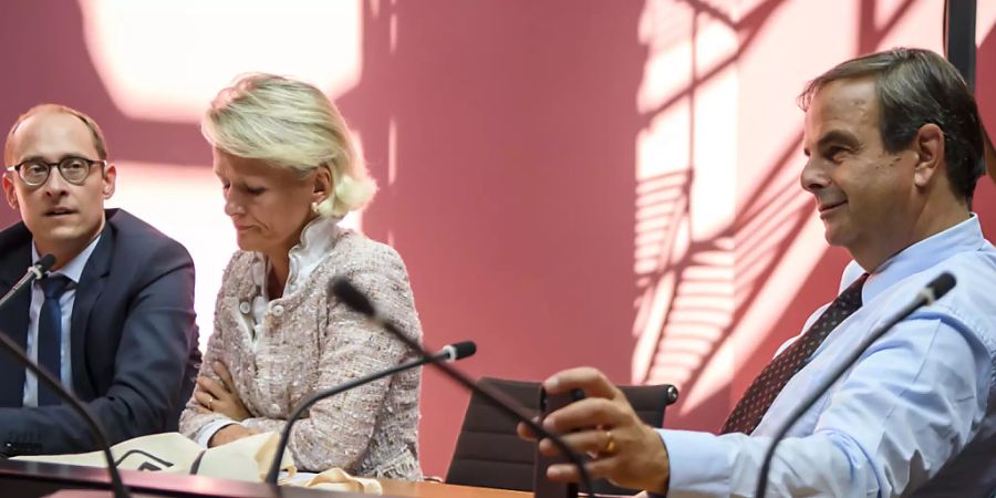 Die Internet-Kampagne ist sachlich und fair: CVP-Präsident Gerhard Pfister, Nationalrätin Andrea Gmür und Nationalrat Martin Candinas vor den Medien in Bern (von rechts nach links).