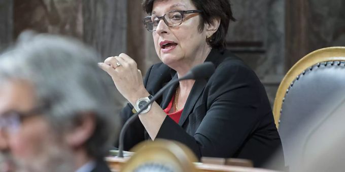 Die Basler SP-Ständerätin Anita Fetz beantragte erfolglos, den Staat mit der Herausgabe der E-ID zu betrauen. (Archivbild) Anita Fetz im Ständerat