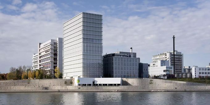 Novartis erhöht Prognose für Gesamtjahr (Archibild) Novartis