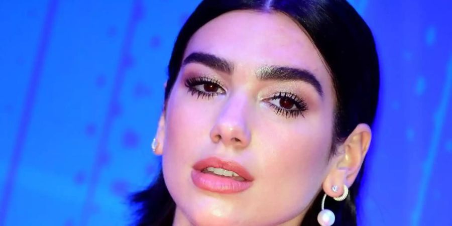 Die Sängerin Dua Lipa begrüsst die Solidarität von Menschen in «dunklen Zeiten». Foto: Ian West/PA Wire/dpa