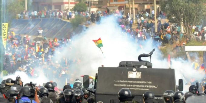 Kritik an Sicherheitskräften nach Protesten in Bolivien Kritik an Sicherheitskräften nach Protesten in Bolivien