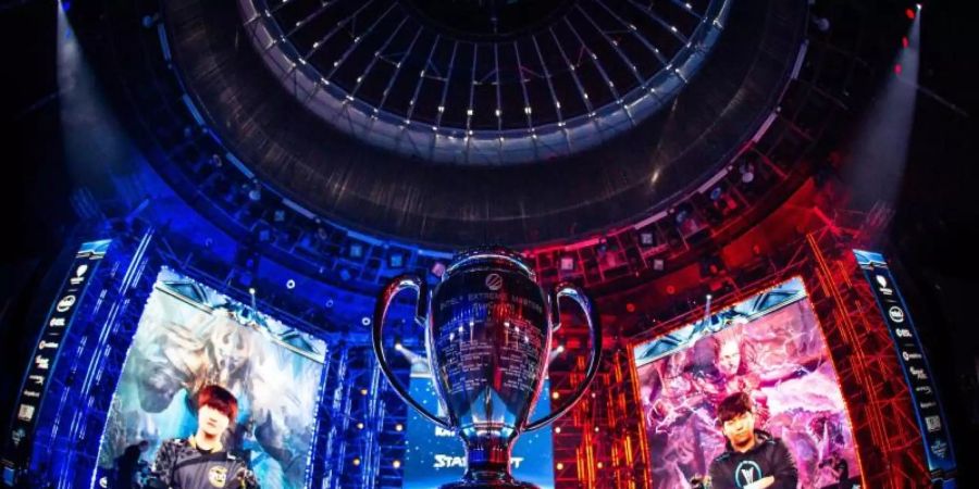 Der internationale Starcraft-2-Wettbewerb zentriert sich künftig um die IEM Katowice, bei der die Weltmeisterschaft ausgetragen wird. Foto: Adela Sznajder/ESL/dpa