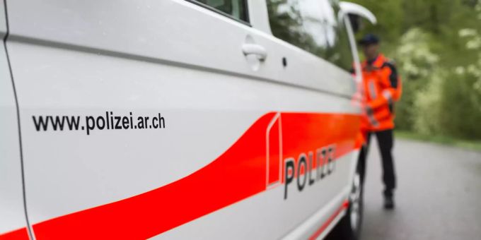 In Waldstatt AR brannte heute Nachmittag ein Wohnhaus. Waldstatt Hausbrand