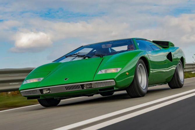 Lamborghini Countach LP 400